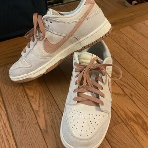 Nike Men’s Dunk Low Premium - Fossil Rose